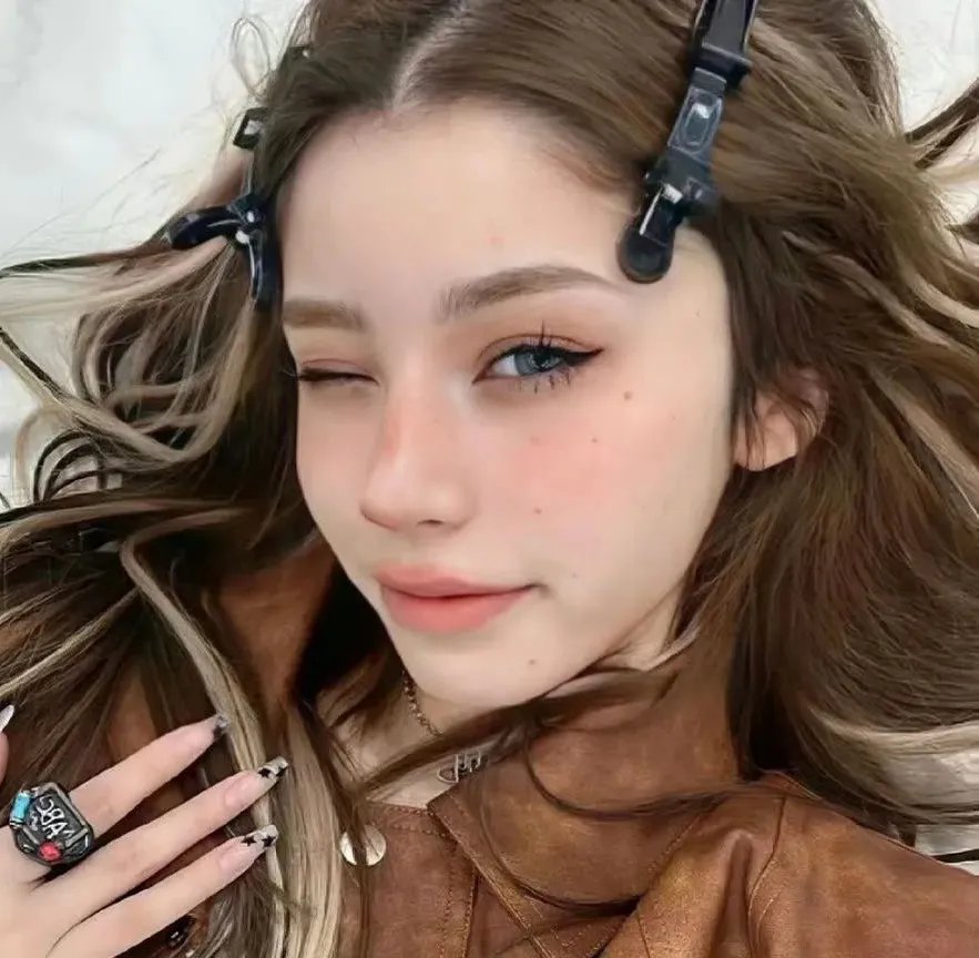 在下巴克
